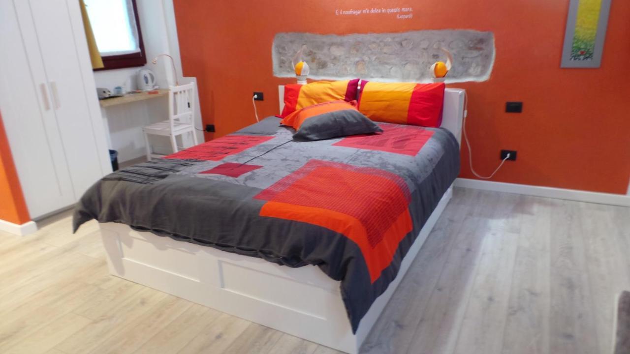 Bed and Breakfast Le Tre Arti Gavirate Zewnętrze zdjęcie